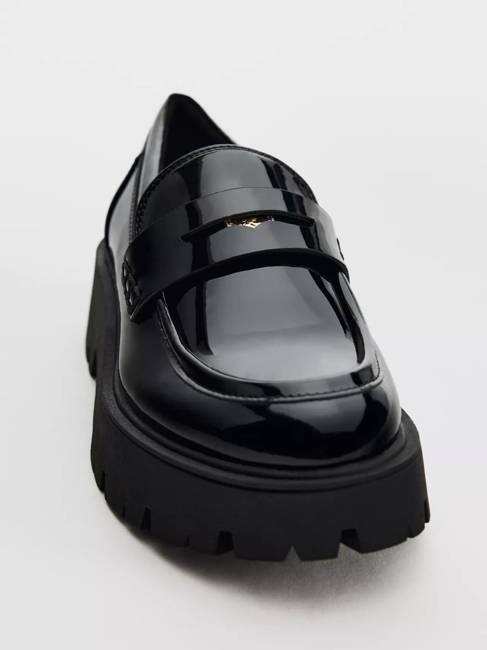 Zara Black Patent Treaded Sole Loafers. Size 6